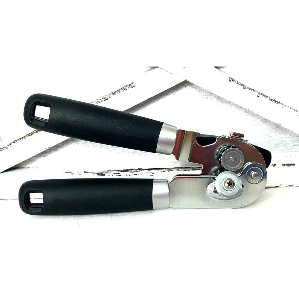 New UHIYEE Hand Held Can Opener Heavy Duty with Magnetic Lid Lifter Black 1285Rk